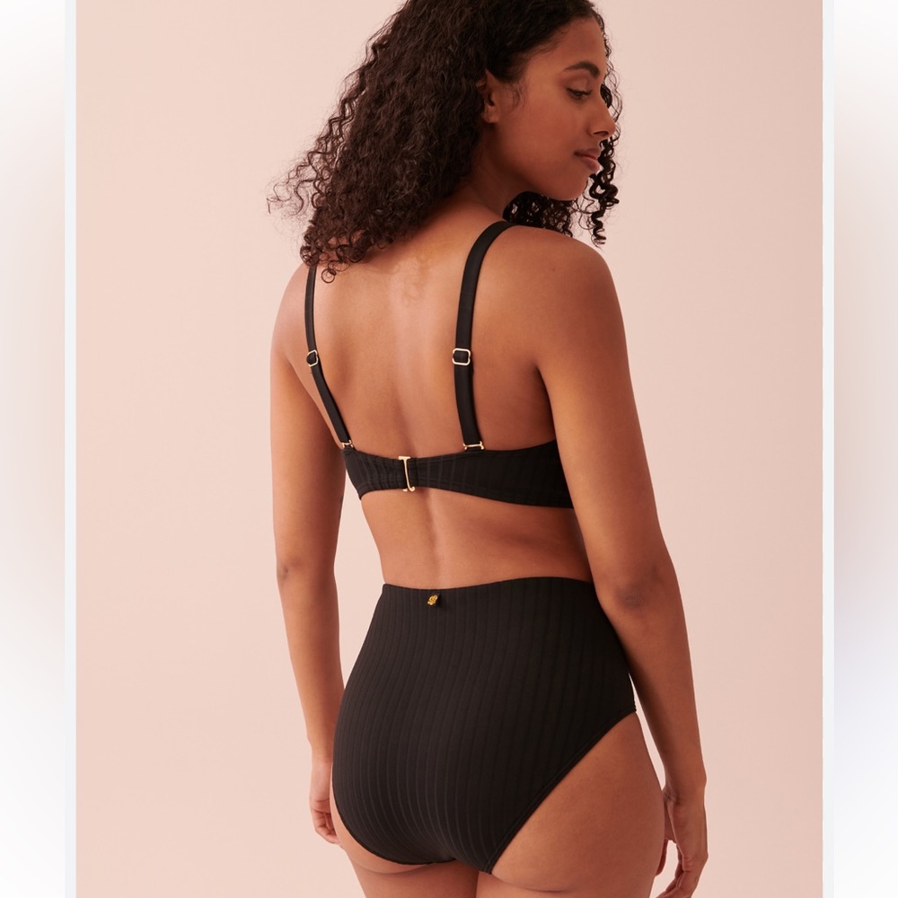 La Vie En Rose|  D Cup Underwire Black Ribbed Bikini Set